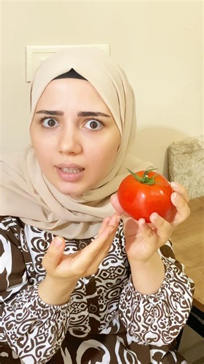 ‏سما المجنونة ‏فكرت البندورة خيار😱 #عالم_ريمو_remo_world #comedy #كوميديات