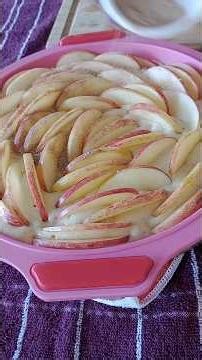 The Secret to the Perfect Apple Cake 🍎