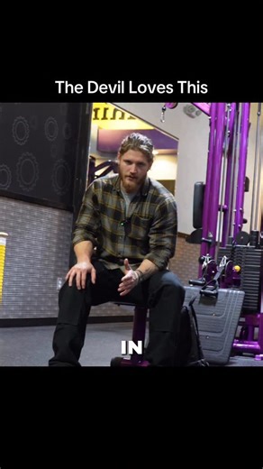 Blaine Riley | Online Fitness Coach on Instagram: "Your life doesn’t have to be in order before letting Jesus in. Like the gym, you don’t need to be in shape to decide to workout. Both can be uncomfortable but take your decision to see results."