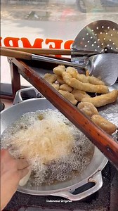 Indonesian Street Food - Pempek