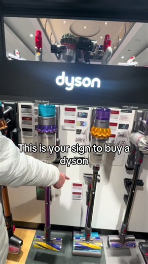 #dyson #vacum #foryou #blowthisupforme #signs