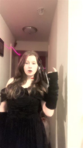 ✮⋆˙2D's✯Earlobe˙⋆✮ (@2dsperiodblood)’s videos with original sound - 𝐀𝐑𝐈 †