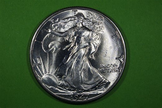 Cuáles monedas de 50 centavos pueden valer hasta $27,500 - La Opinión