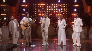 9.3K views · 79K reactions | So much LOVE for this iconic Coach performance! The Voice returns MONDAY Feb 26 8/7c on NBC & streaming on Peacock TV. | The Voice | Facebook