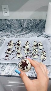 87K views · 3.7K reactions | Easy oreo balls  #thankyou #recipe #recipeshare #recipeideas #recipevideo #recipeoftheday #fyp #diy #oreo #oreocake #bake #baking #bakery #bakedgoods #easy #easydiy #easyrecipe | Start A Day | Facebook