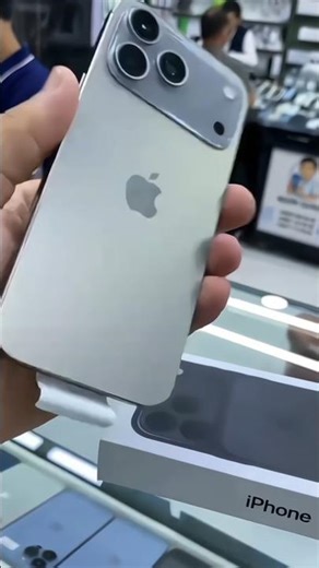 iphone 17 pro max silver unboxing😮😮😮#shorts #trending #techqueen