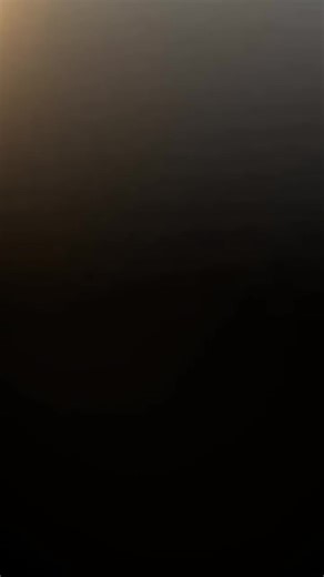 Jepang yang dulu berbeda dengan yang sekarang Masa lalu Jepang, terutama selama periode Kekaisaran Jepang yang berpuncak pada Perang Dunia II, ditandai oleh sistem feodal yang ketat, ultra-nasionalisme, dan kekejaman militer yang meluas. Aspek-aspek kelam ini sangat kontras dengan citra Jepang pasca-perang yang pasifis, demokratis, dan makmur saat ini. Beberapa peristiwa dan kondisi masa lalu Jepang yang tidak sebaik sekarang meliputi: 1. Perang Dunia II dan Agresi Militer Jepang berpartisipasi 