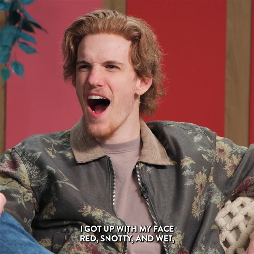 "I was ugly sobbing at the doctors then the most embarrassing hilarious thing happened to me..." | Smosh Games