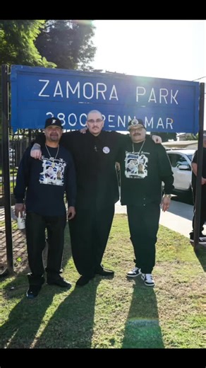 Happy Birthday Carnal. May our Heavenly Father bless you with many more. May he heal and guide you from all things not of him, and strengthen you in him for he is good, he is love. Have a blessed dia Carnal, Love you. 🙏🏼🎂🎉🎊 #HappyBirthday #fyp #PicOfTheDay #Respect #Blessed