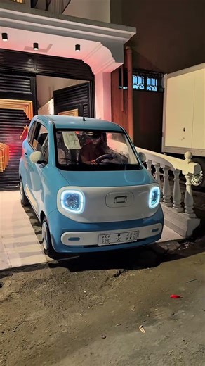 شرايكم في لعبتي الجديده 😂🚙. #خالد_الشمراني #شاي_الليل