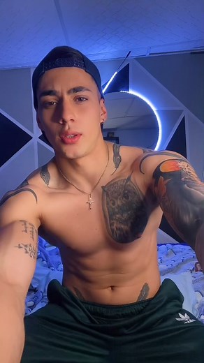 Danny Model: ¿Te Gustó Su Estilo? 🤔