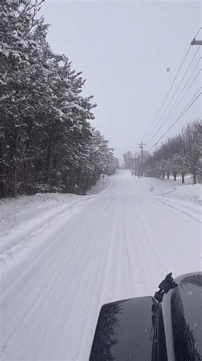 Chris Allman on Instagram: "Me, my bride and my buddy took a nice relaxing Jeep ride in the snow today. This has been one of my favorite days 🩵"