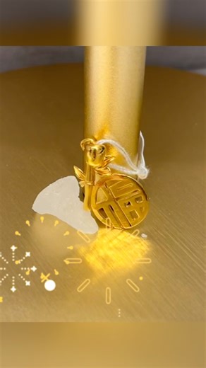 916黄金＂竹＂福吊坠 🚚Free delivery within 3-5 working days ✅Installment plan available ✅Trade in available WhatsApp: https://wa.me/6594578790 Our outlet location https://goldscale.com.sg/our-stores #916 #999 #goldjewellery #goldscalejewels#pendant | Gold Scale Jewels-Yew Tee Branch