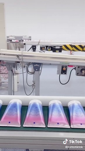 ロート製薬のスキンアクアトーンアップUV工場見学