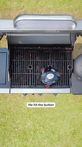 Love grilling, hate cleaning?😩 Grill owners all over the US are absolutely raving about Grillbot because it: 🔥 Automatically cleans your grill with three powerful spinning brushes 🔥 Saves time so you can spend it with family and friends 🔥 Takes the hassle out of cleaning up after grilling! Say goodbye to back-breaking scrubbing and say hello to a clean grill every time! | Grillbots