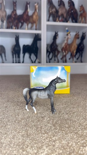 Unboxing Najwa | Breyer Stablemate Club #breyer #breyerhorses #unboxing #arabian