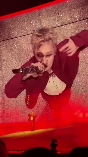 明日世界現場合唱太震撼！我本來應該跟你毫無關連，汪蘇泷Live超絕🎤 #演唱會 #汪蘇泷 #明日世界