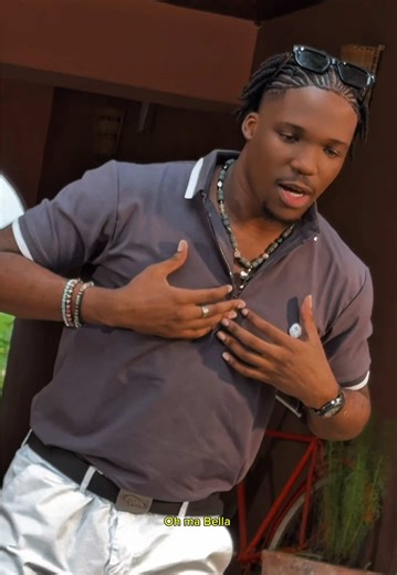 Demande d'argent des fêtes avec Axel Merryl