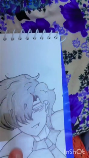 i draw my imagination character so please injoy ❤️🎊