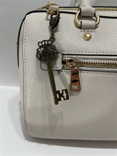 Sale-brass Ornate Key Purse Charm #190 - Etsy