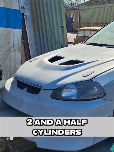 New project for the latest joint venture under the Instagram handle '2 and a half cylinders' This crazy forgotten West Wings / Feels kitted Civic needs some love to finished and give it the best new life. iconic kit, iconic 00s tuner car. 3 guys and a collective passion for stupid financial purchases. What could go wrong 😅🤣 #maxpower #customcar #civic ##westwings