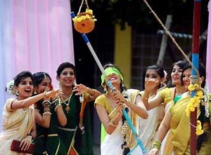 Watch: Students celebrate Pongal in Tamil Nadu college | The Times of India