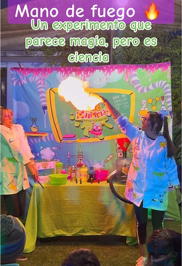Experimento sorprendente para una gran fiesta! 🧪 #magicscience #showinfantil #showinfantilciencia #fiestaciencia #cienciaparty #showdeciencia #showscdmx #showsinfantiles #ciencia #experimentos #showdeexperimentos #scienceparty #diversion #niños #Ciencia #MagicMoments