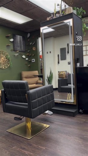 We’re hiring 🌱 Commission. Flexibility. Education. Creative freedom. Good hair, good people, zero ego. Commission-based with competitive rates, flexible schedules, creative freedom, and shared continuing education — because we want to see you grow. Top-tier products and tools provided. Supportive, zero-ego culture. Proud to be community-driven. Stop in or DM us to apply 🌿 #hiringstylists #hairsalon #vibecheck #hiring #salonvibes