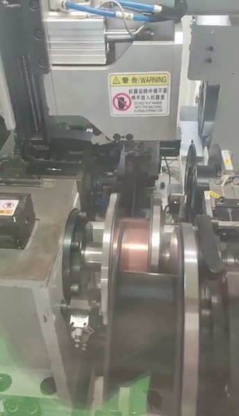 Automatic Flat wire precision layer winding machine
