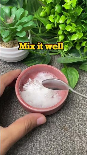 The strongest recipe to moisturize your feet and heal cracks fast