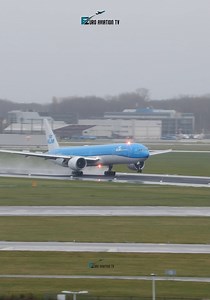 🗣RATE THE LANDING ✈KLM Boeing 777-300ER landing at Amsterdam Schiphol airport #planespotting #euroaviationtv #fblifestyle #aviationdaily #KLM | Euro Aviation TV
