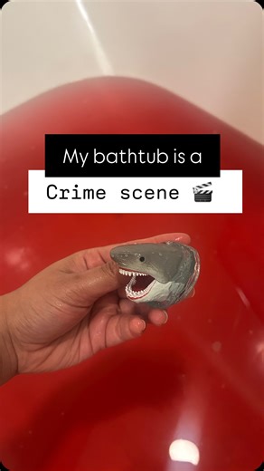 Clatiscia Gomes on Instagram: "Bath bomb story- Shark attack 🦈🌊⛴️♥️"