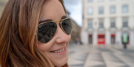 Students show how new smart glasses can steal your information 'in a glance'