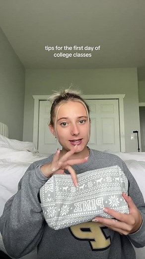 Some advice for incomingfreshman on their fiest day of college 💕 #college #collegelife #collegestudent #firstdayofschool #incomingfreshman #purdue #collegehacks #collegeadvice #tipsforcollege #dorm #lifestyle #classof2027 #classes #backtoschool #essentials #purdueuniversity #purdueengineering #stem