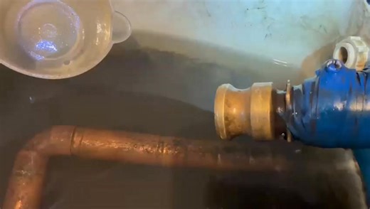 Is This Hiding in YOUR Radiators? "Magnetite Sludge" If your heating system is slow to warm up, or your radiators have cold spots at the bottom, This is the "magnetite" sludge that has just been pulled out of a system using the Powderflush method. Why a standard flush often fails: Standard power flushing uses water and chemicals to "rinse" the system. But as you can see, this sludge is thick, heavy, and stubborn. Water alone often just flows right over the top of it. The Powderflush Difference: 