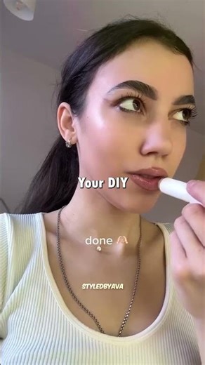 DIY Lip Balm in 15 Minutes 💋 Honey & Lemon Lip Care Hack