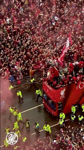 Showing off that silverware 🏆 Liverpool FC Champions Parade