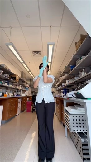 Alex ML on Instagram: "A year of great science! (and a new haircut). . . . . . #phdlife #lablife #latinainstem"