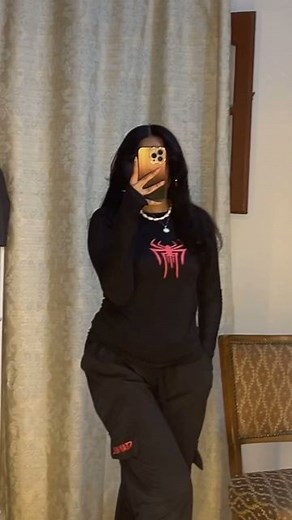 Rawaa Abdullah on Instagram‎: "في الرأي معاك ما عندي رأي 🫦 #sudanese #sudanese_shoutout #explore #fyp"‎