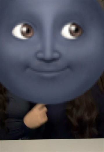 Twinnies in Action: A Fun Experience with Aylin and Sara