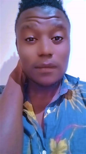 Lee ruxy Photographer 📸 (@lee.ruxy5)’s videos with original sound - ronixmud_