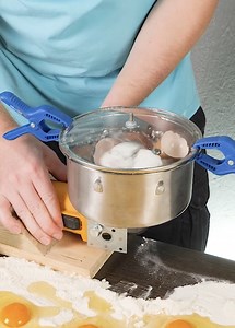 Brilliant eggshell recycling hack – create something useful! | 5-Minute Crafts Like