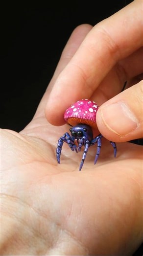 531K views · 10K reactions | How to make posable spider legs  . . . #tinythings #minithings #miniature #minimaker #polymerclay #polymerclayart #miniatures #spiders #spiderart #spider #arachnid #arachnids | Odd Little Workshop | Facebook