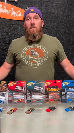 🚨FRESH OFF THE TRUCK 🚨Check out the new Johnny Lightning on our website or a show Shop Now 🛒 link in profile @therealburningrubbertoycompany #king #kingofdiecast #freshoffthetruck #diecast #toycars #toys #cars #collectibles #carculture #burningrubbertoycompany #johnnylightning | Burning Rubber Toy Company