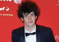 Félix Moati : biographie, actus, photos et vidéos sur Voici.fr