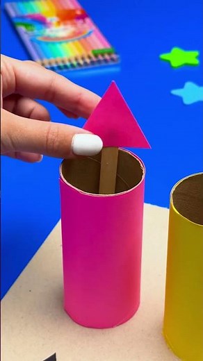 Circle, Square, Triangle! 🔺🟣 Let’s Learn Shapes!