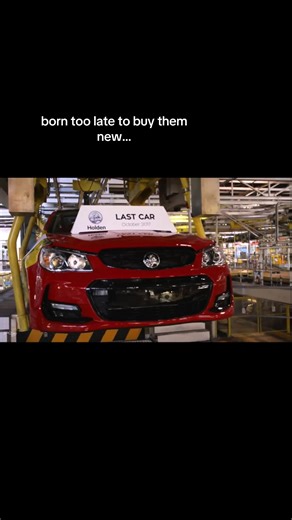 long live holden 💪🕊️ #holden #v8 #foryou #ls #hsv @Another black rg @orange_vf @HSV_WPN