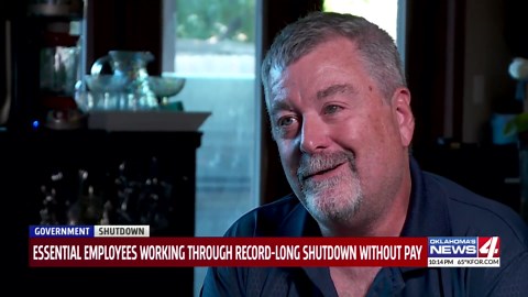 Essential employees working through record-long shutdown without pay