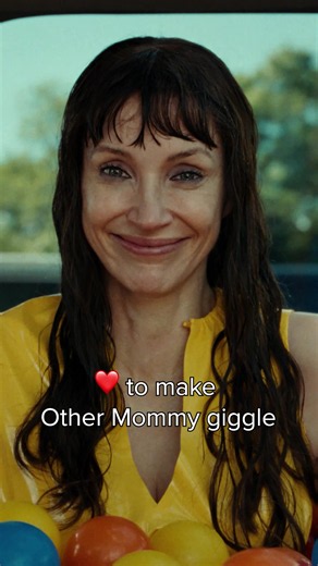Mommy's laugh is contagious 🖤 | 🎬 Other Mommy (2026) #OtherMommy #JessicaChastain #Horror #UniversalPictures #Shorts