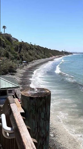 So cool, SoCal! Swami’s beach with Shan 🤟